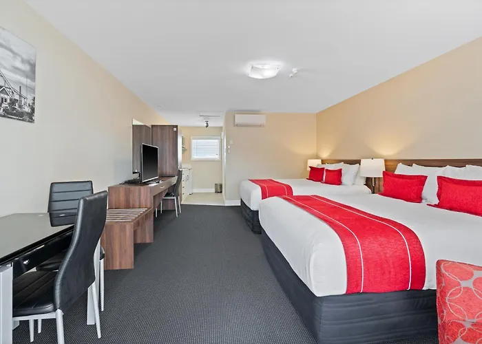 Hotel Newina 5*