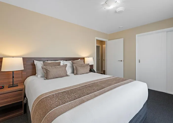 Newina Hotel